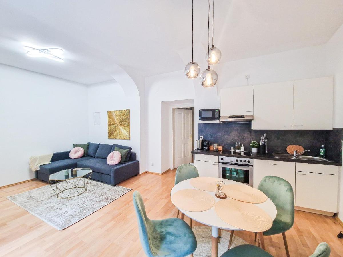 Feelhome - Design Apartment Fur 4 Gaste - Smart Tv - Naschmarkt เวียนนา ภายนอก รูปภาพ
