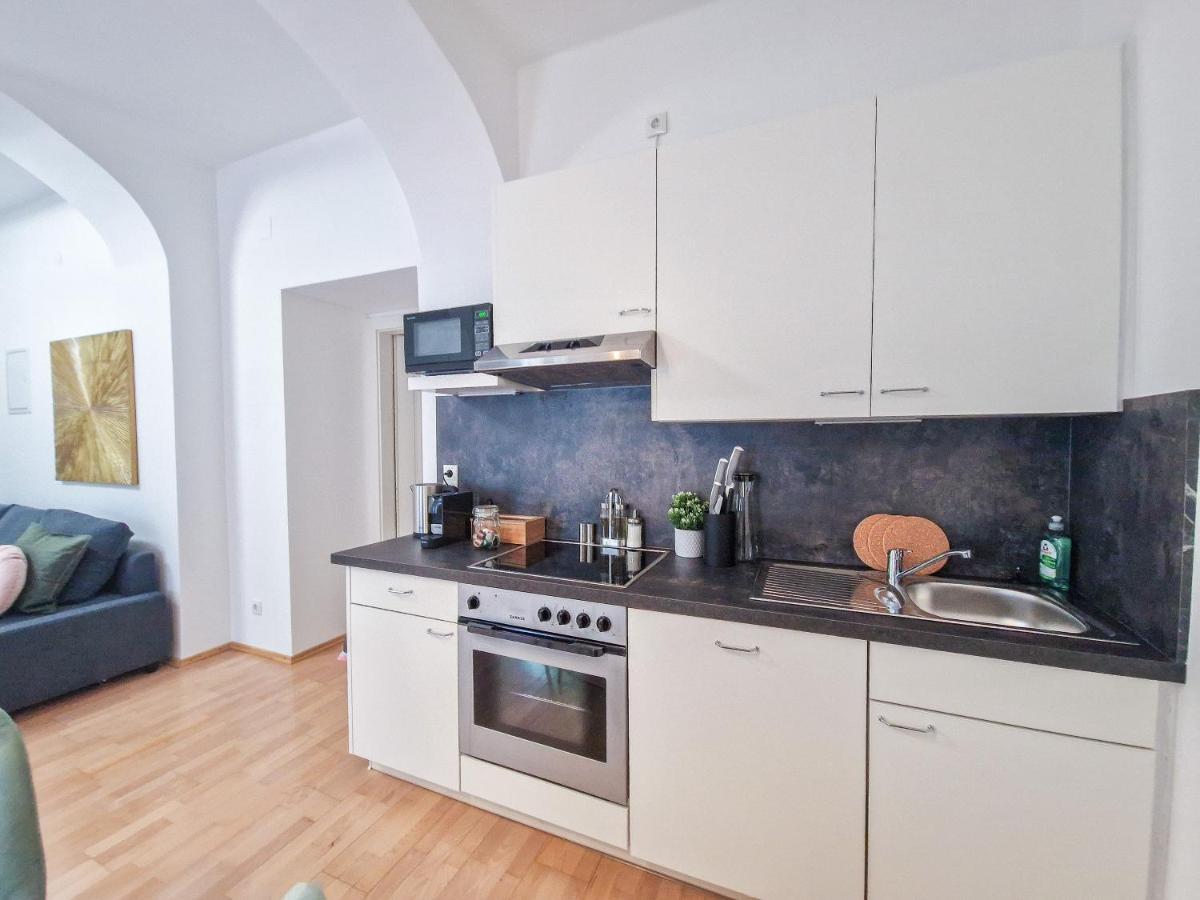 Feelhome - Design Apartment Fur 4 Gaste - Smart Tv - Naschmarkt เวียนนา ภายนอก รูปภาพ